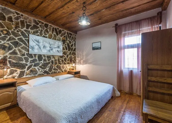 Stone House Zara With Jacuzzi Casa vacanze