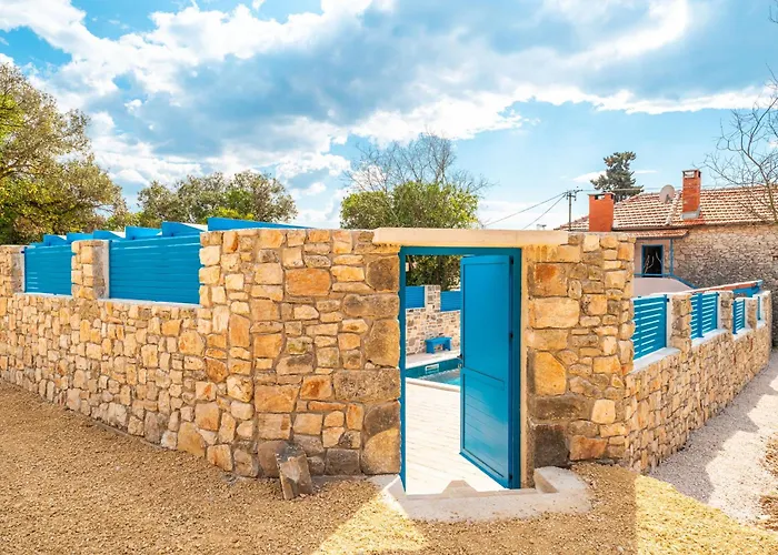 Stone House Zara With Jacuzzi Casa vacanze *